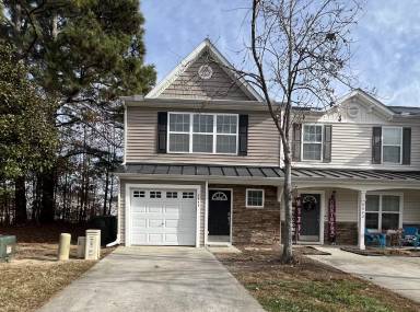 Main picture of 8844 Thornton Garden Ln