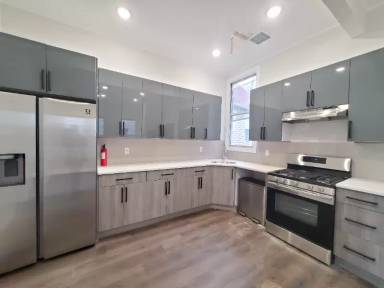 Main picture of 289 Van Nostrand Ave