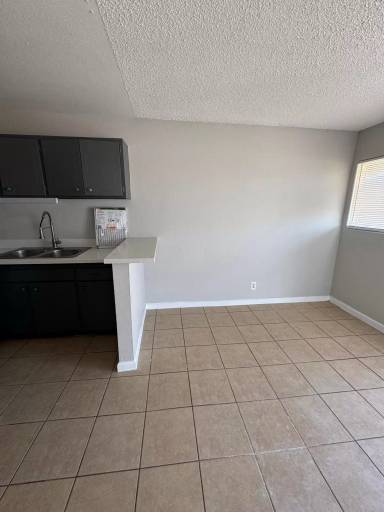 Main picture of 520 Albert Ave