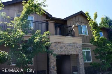 Main picture of Brookwood Place Condos