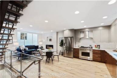 Main picture of 1118 Broadway E