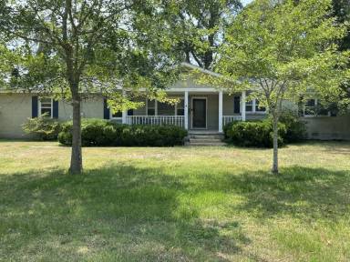 Main picture of 5101 Lawson Ave