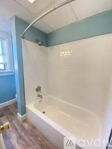 Main picture of 108 Saint Clair Ave