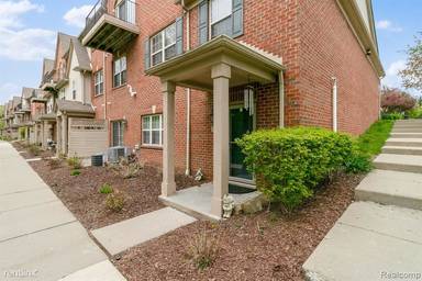 Main picture of 39492 Rockcrest Ln