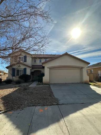 Main picture of 1040 E Avenue K11