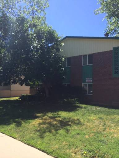 Main picture of 3050 Madison Avenue