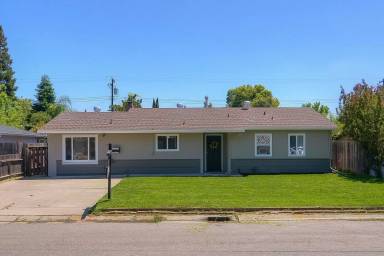 Main picture of 3436 Mayfair Dr