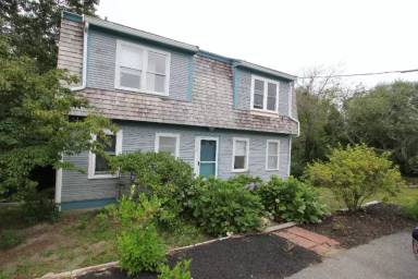 Main picture of 110 Knott Ave