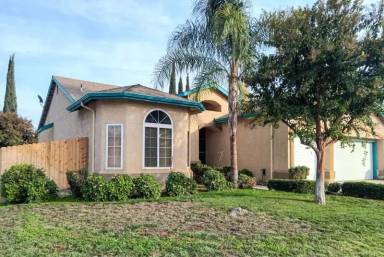 Main picture of 4620 N Bain Ave