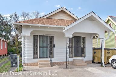 Main picture of 1720 Independence St