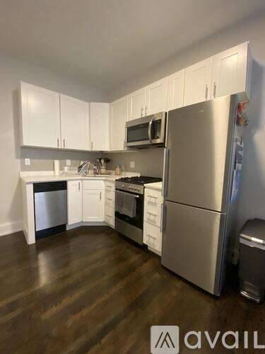 Main picture of 24 Clearway St