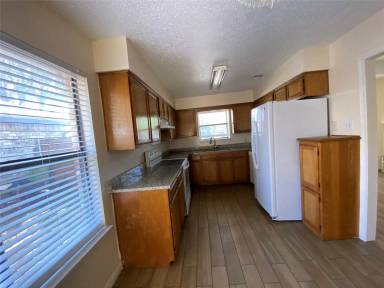 Main picture of 530 Rawls Cir