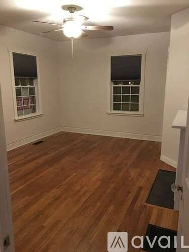 Main picture of 113 W Winter St