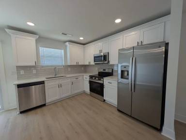 Main picture of 1415 Arden Ave