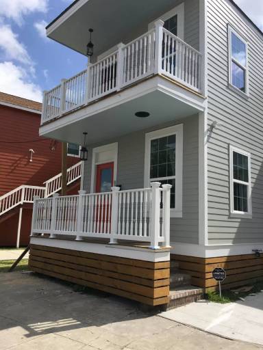 Main picture of 1377 Saint Bernard Ave