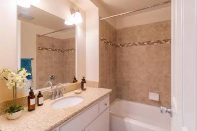 Main picture of 5241 Winding Way