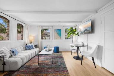 Main picture of 344 Bonair St