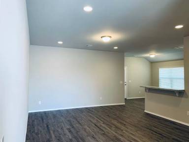 Main picture of 5332 Nicole Dr