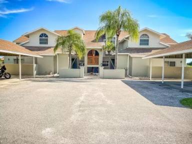 Main picture of 1350 Rio de Janeiro Ave