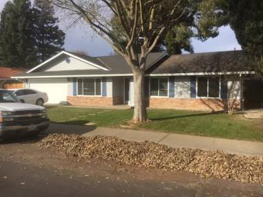 Main picture of 2813 Medicine Bow Dr