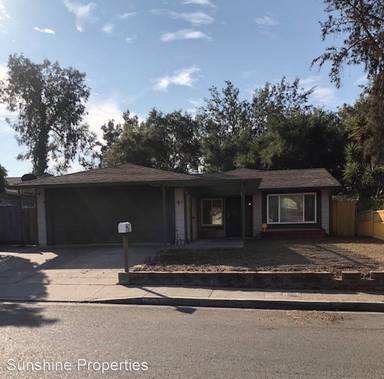 Main picture of 345 Amber Ave