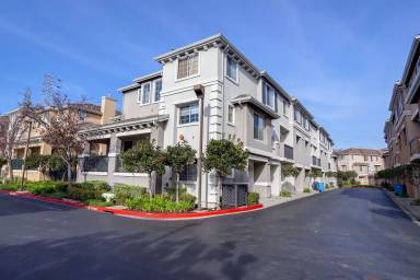 Main picture of 205 Moresby Ln
