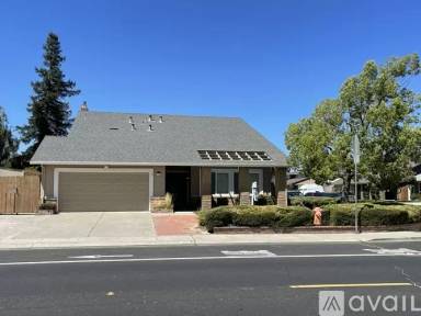 Main picture of 1425 Wawona St