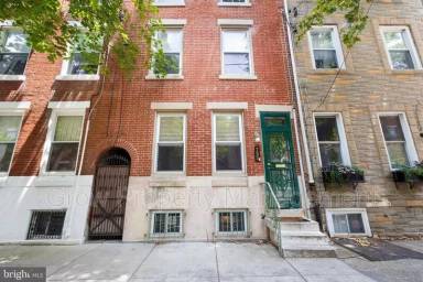 Main picture of 755 S 10th St