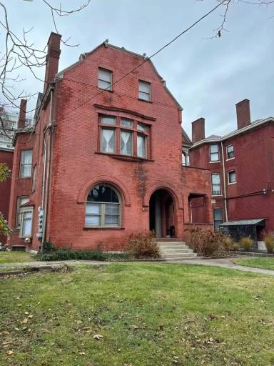 Main picture of 1226 S 2nd St