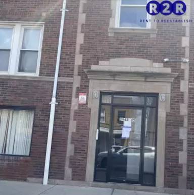 Main picture of 3945 West Division Street