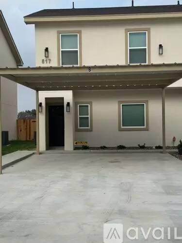 Main picture of 617 Jasper St