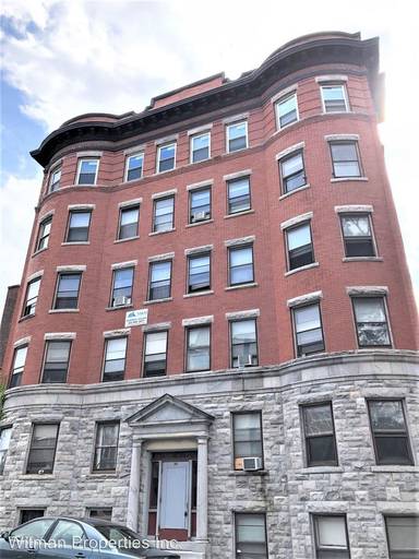 Main picture of 93 E Park St