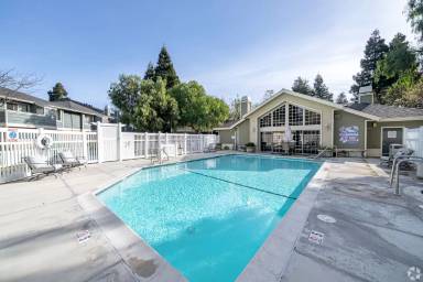 Main picture of Portola Meadows Apartments