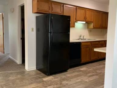 Main picture of 703 S 28th St