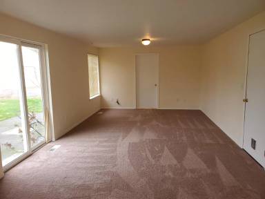 Main picture of 15726 Woodland Ct SE