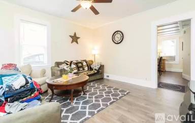 Main picture of 93 Pickering Rd