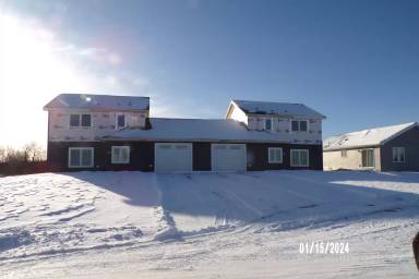 Main picture of 33 Spartan Circle Dr