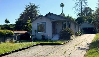 Main picture of 8057 Winthrope St