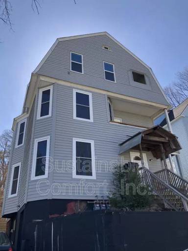 Main picture of 42 Windsor St