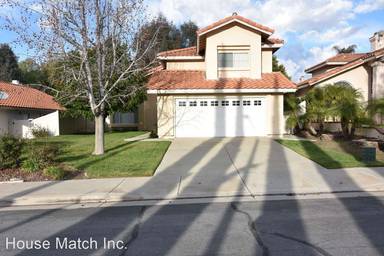 Main picture of 27432 Swallow Ct