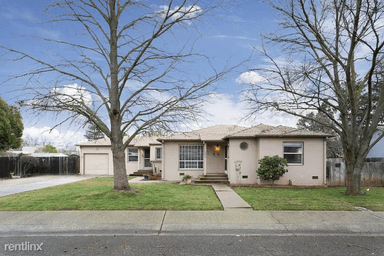 Main picture of 456 Ainsley Ave
