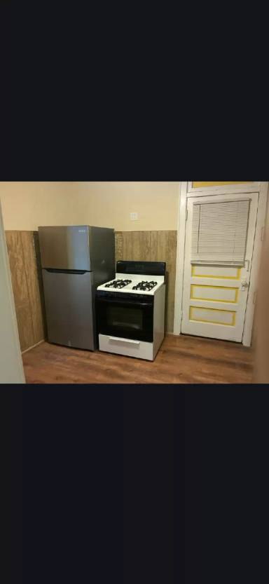 Main picture of 4217 N Campbell Ave