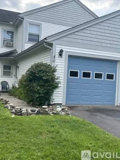 Main picture of 57 Saybrook Rd
