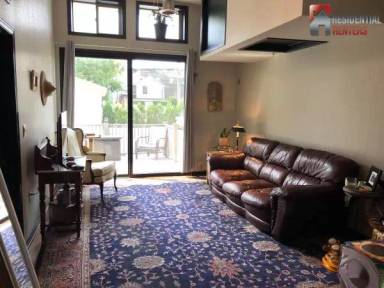 Main picture of 602 S 9th St