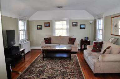 Main picture of 517 Craford Pl
