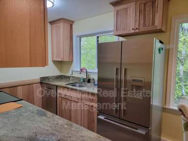 Main picture of 3031 Lois Dr