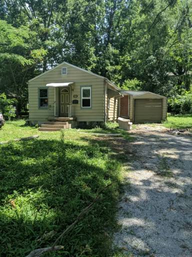 Main picture of 109 N Glenwood Ave