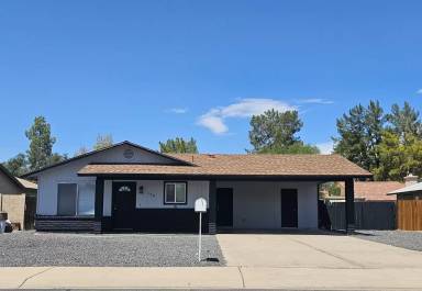 Main picture of 128 E Olive Ave