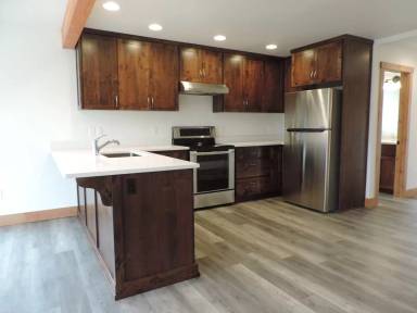 Main picture of 1735 3rd St