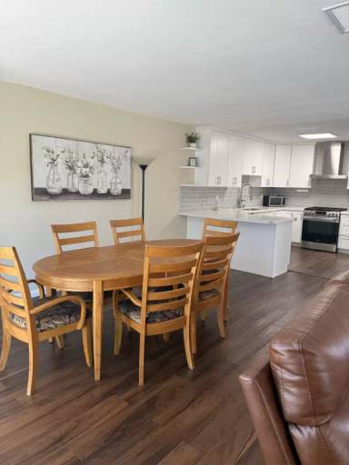 Main picture of 5263 Creekside Rd